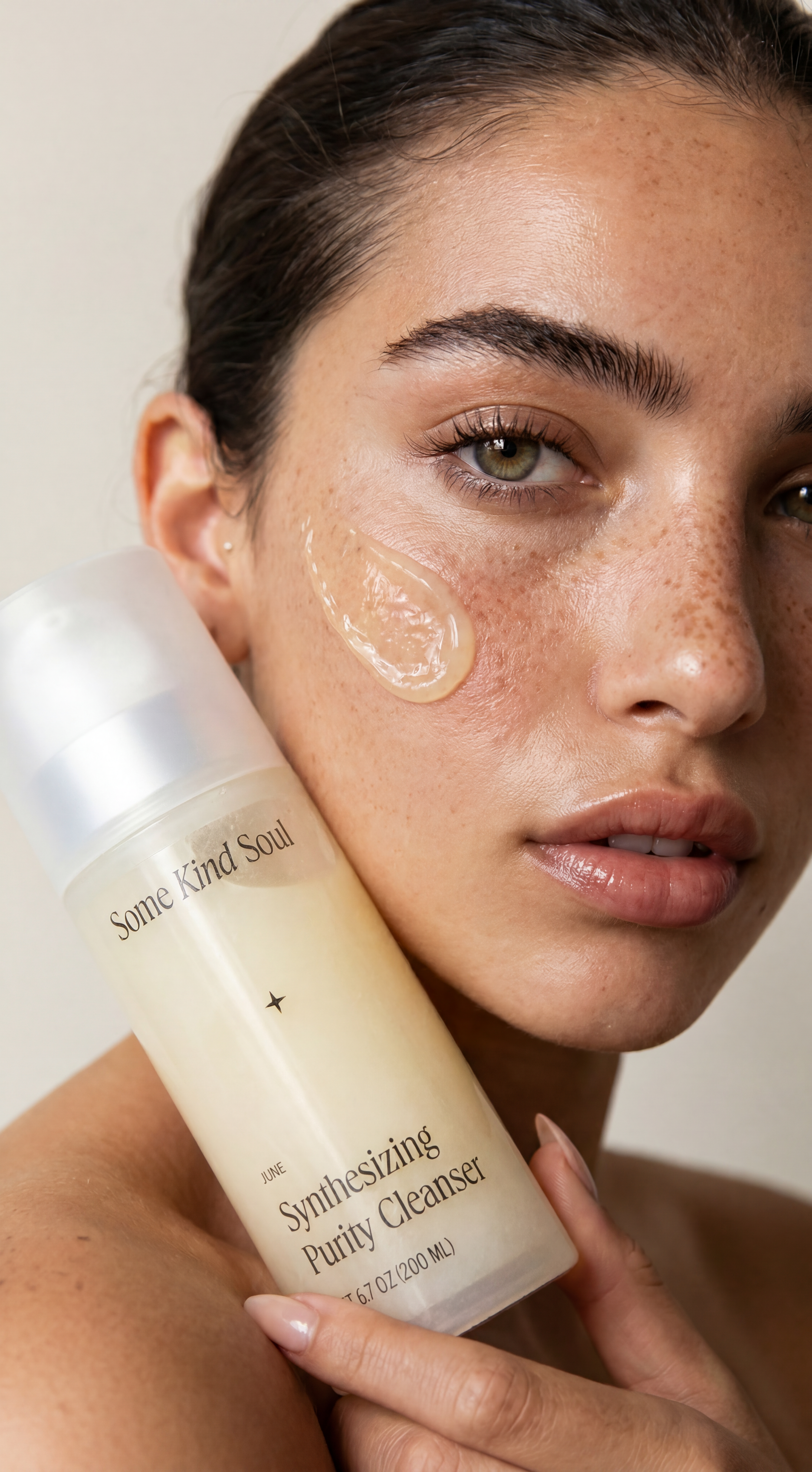 Synthesizing Purity Cleanser